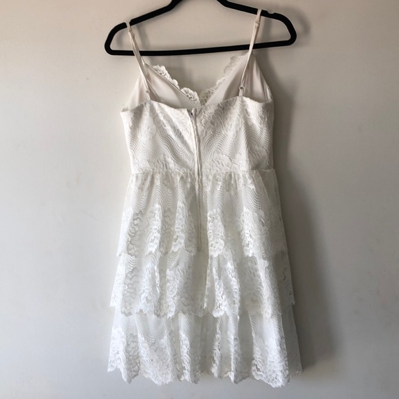 white lace dress - Picture 2 of 2